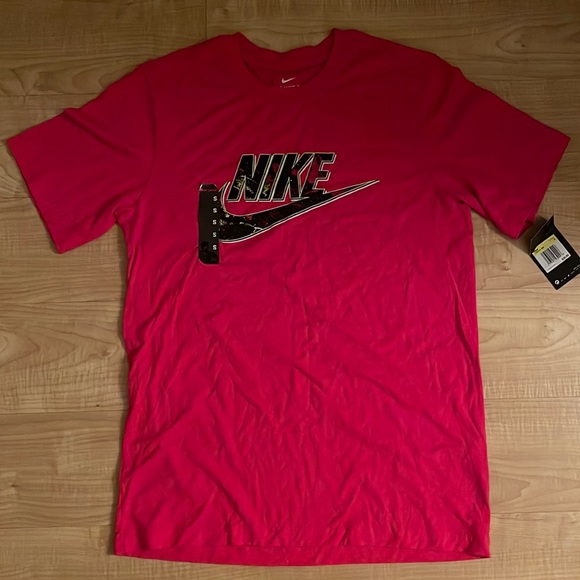 Nike Men’s Hot pink shirt , Unisex - Picture 1 of 4